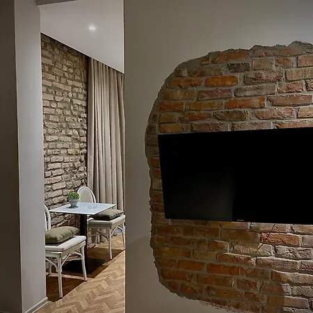 Pekacozyapartaments Pensjonat Tirana