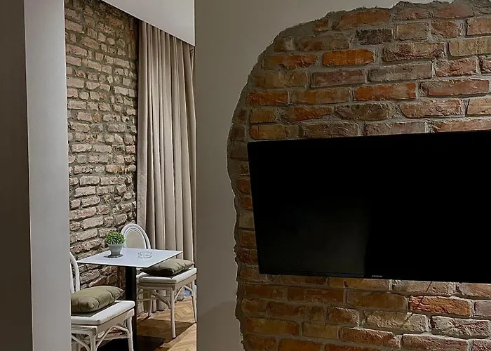 Pekacozyapartaments Pensjonat Tirana